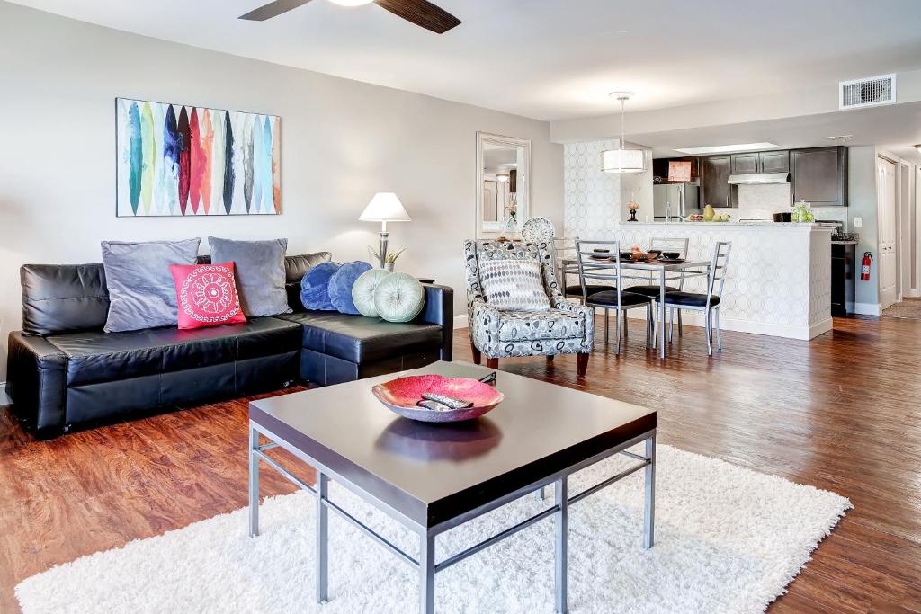 Kissimmee Getaway about 6 Mi to Disney World! — Hotel in Orlando (FL)