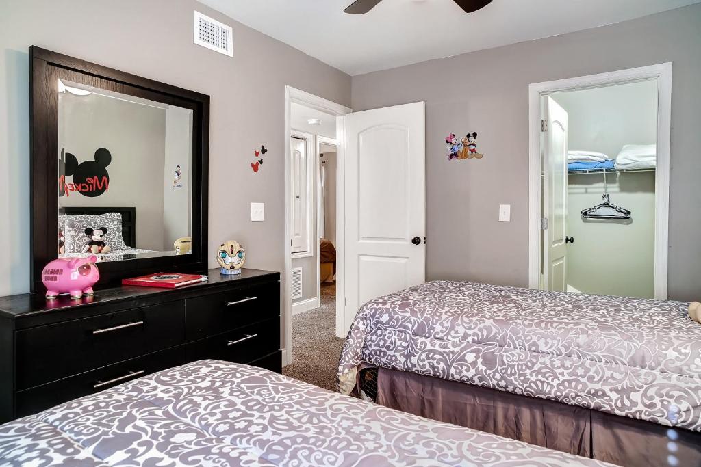 Kissimmee Getaway about 6 Mi to Disney World! photo