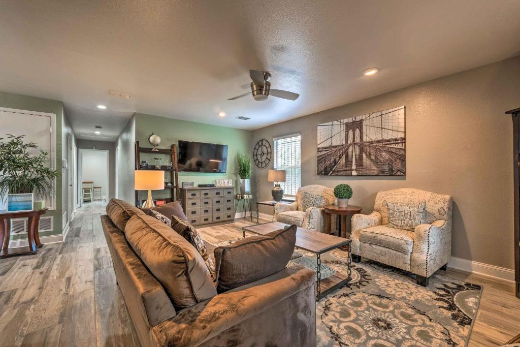Updated Uptown Dallas House - 2 Miles to Downtown! — Hotel in Dallas (TX)