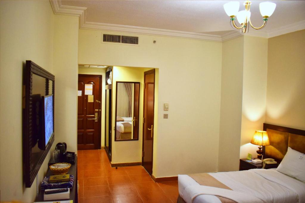 Al Madinah Concorde Hotel photo