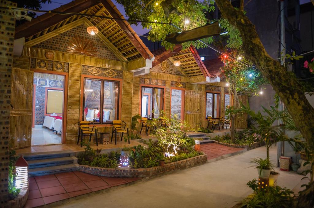 Tam Coc Three Princess Homestay - 1