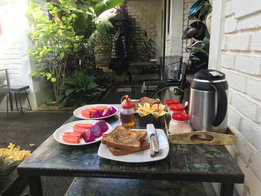 ニュー ダナス チャングー ゲストハウス (New Danas Canggu Guesthouse)