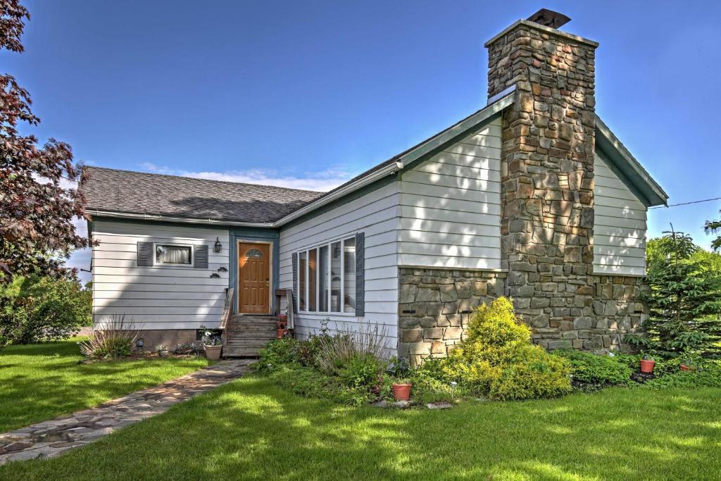 Pulaski Home on 50 Acres 5 Mi to Lake Ontario!, Pulaski