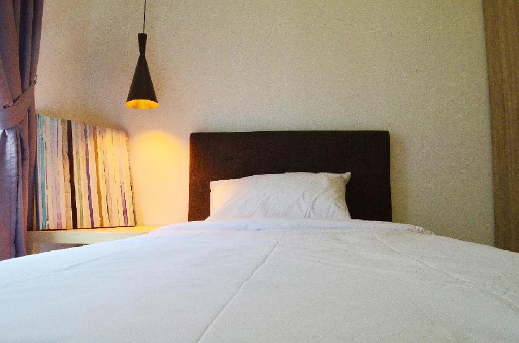 Desaru Cosy Homestay - near WaterPark, Beach, Rapid -Wifi, TVbox, Steamboat, BBQ Available photo