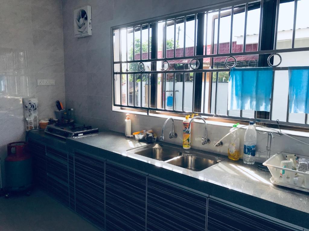 CoZy and comfortable Homestay in sungai siput photo