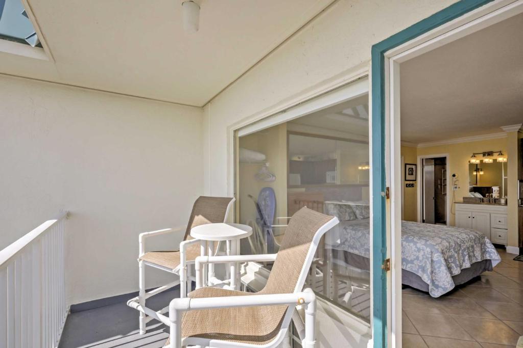 Daytona Beach Studio with Oceanfront Balcony and Pool! photo