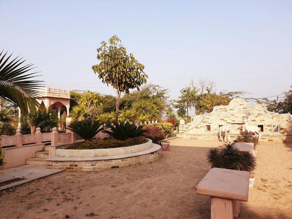Shubhim Hotel & Resort MIDWAY TREAT MPT FRANCHISE photo