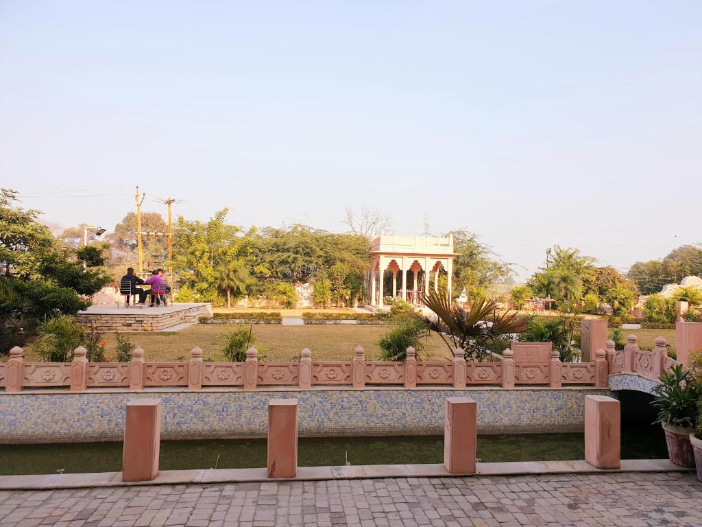 Shubhim Hotel & Resort MIDWAY TREAT MPT FRANCHISE photo