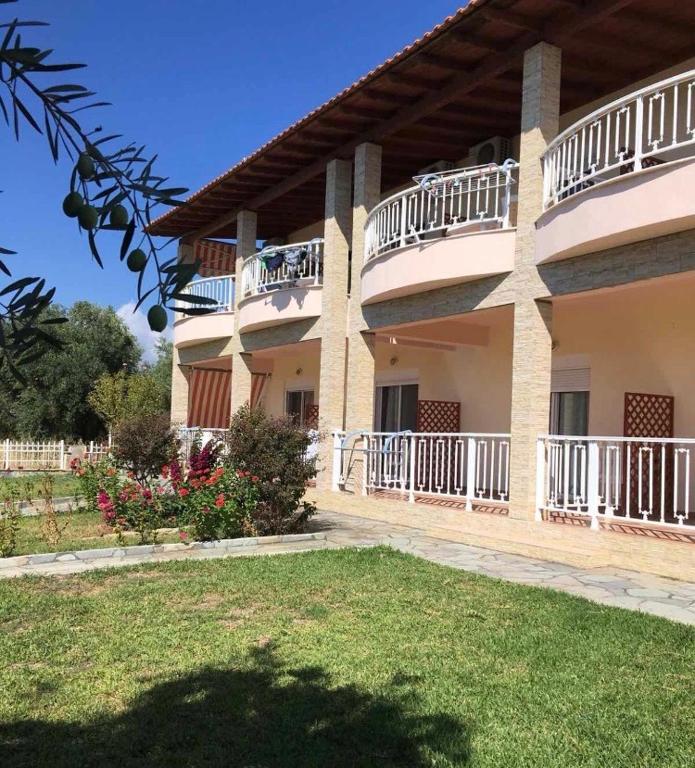 Sofia studios, Nea Skioni