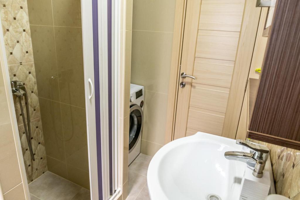 Vujisić Apartment in the City Center - 5