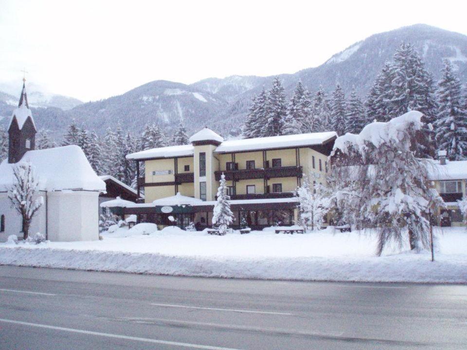 Hotel Vanda - 2