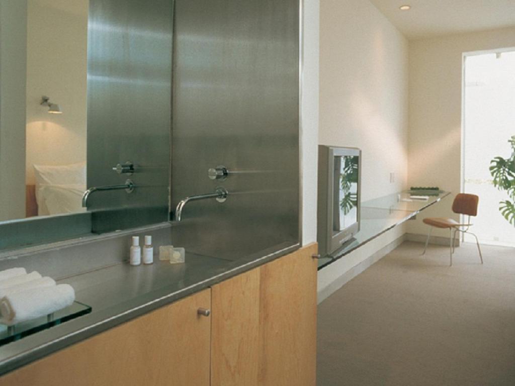 Hotel Habita photo