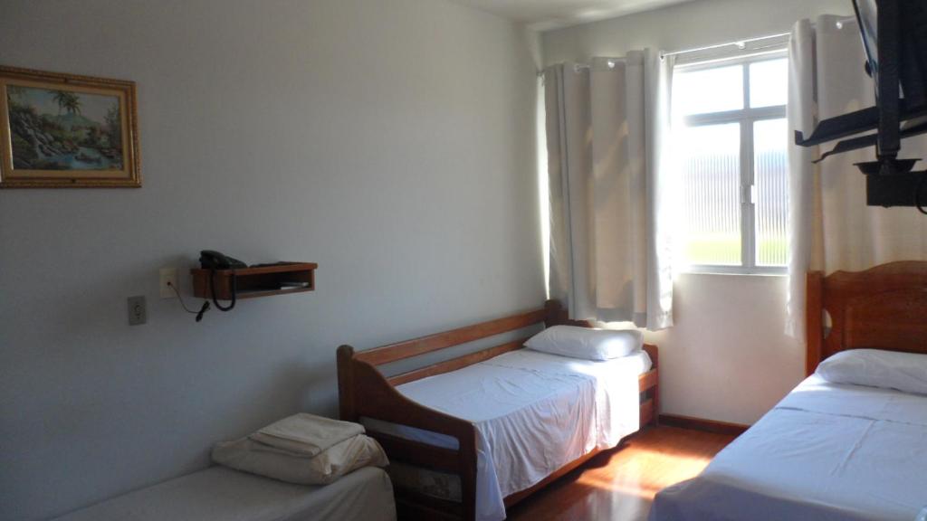 Shared lounge/TV area