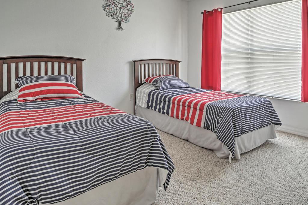 Townhome with Resort Perks, Near Disney and Universal! photo