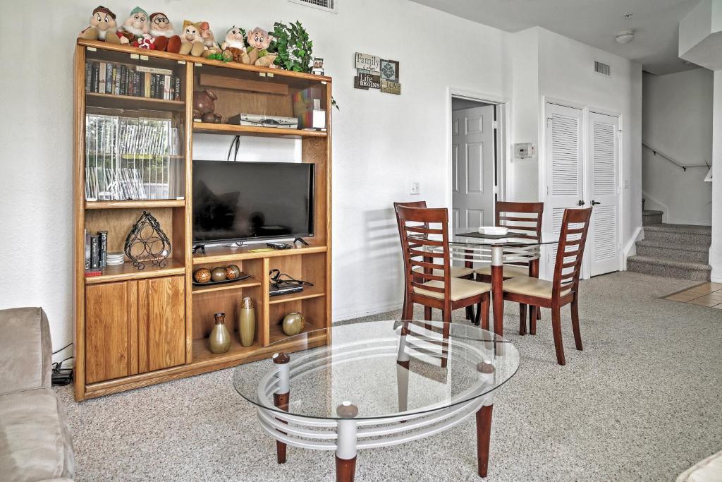 Townhome with Resort Perks, Near Disney and Universal! photo