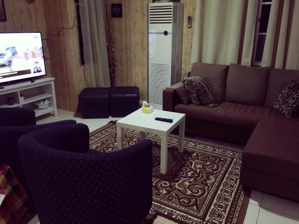 IRWAN FAIZ GUEST &amp; HOMESTAY — Hotel in Kuching