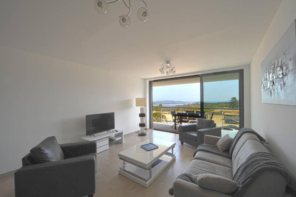 Bel appartement vue mer Porto Vecchio, Porto-Vecchio