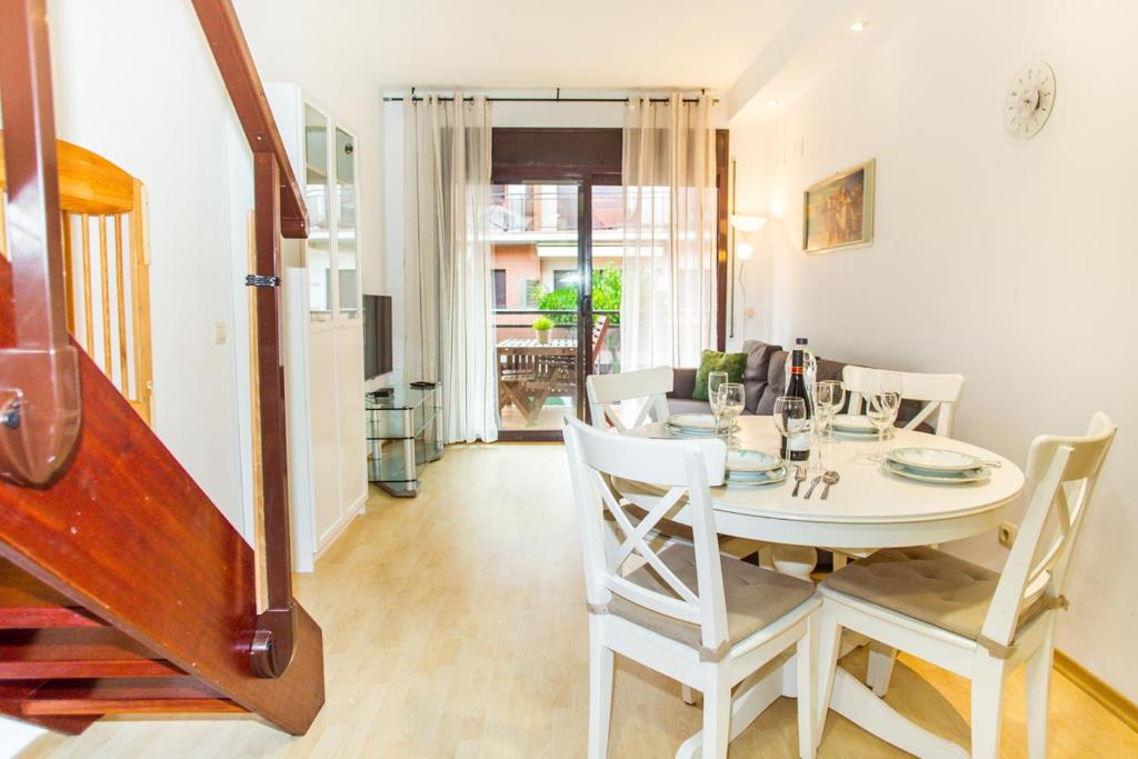 AL28 Duplex en la playa, Fenals, Costa Brava - 2