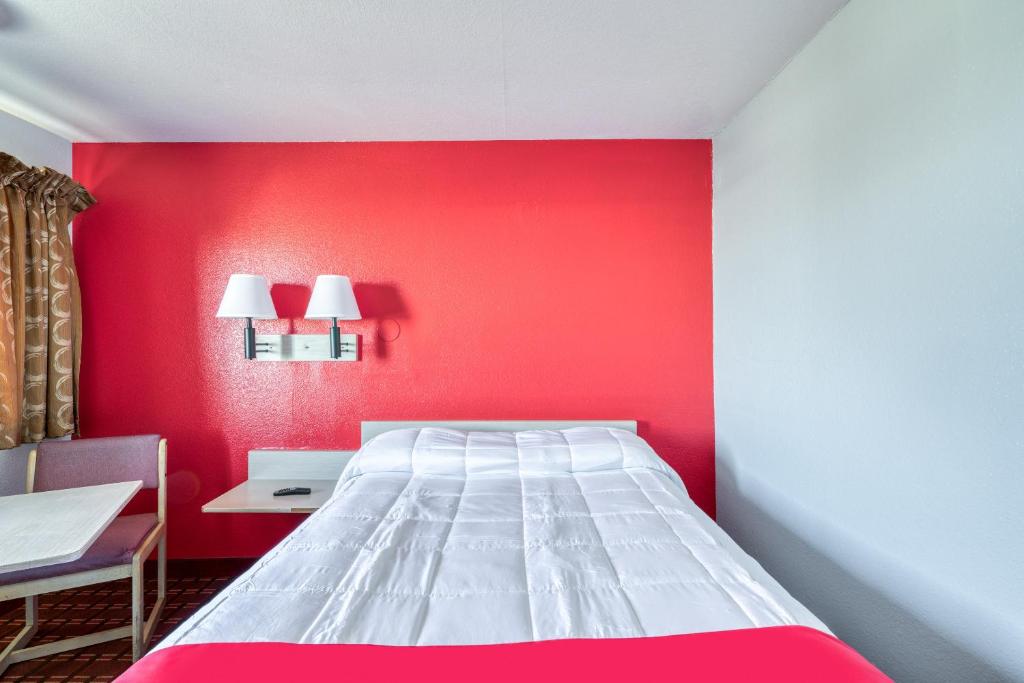 OYO Hotel Houston Southwest I-69 Photo 17