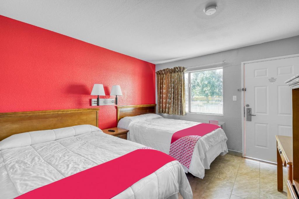 OYO Hotel Houston Southwest I-69 Photo 22