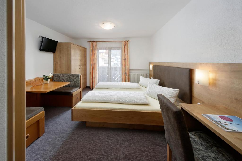 Garni-Hotel Wiesental - 4