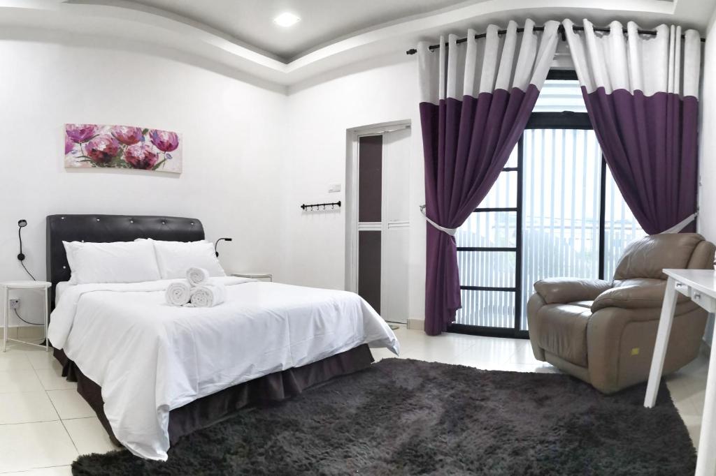 Teratak Persona Homestay. 4 rooms double storey terrace in Kuantan City. — Hotel in Kuantan