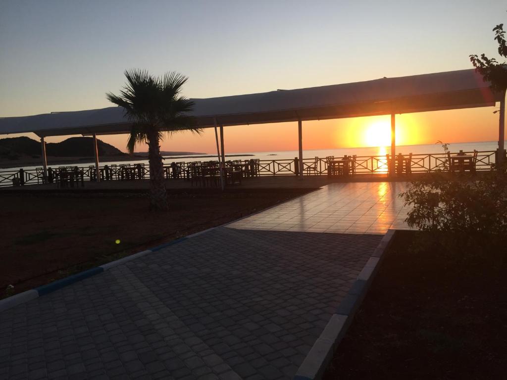 Livana Hotel photo