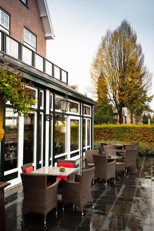 バスティオン ホテル アペルドールン ヘット ロー (Bastion Hotel Apeldoorn Het Loo) バルコニー/テラス