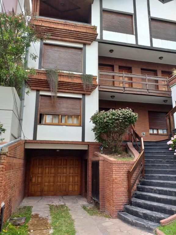 Triplex - 1