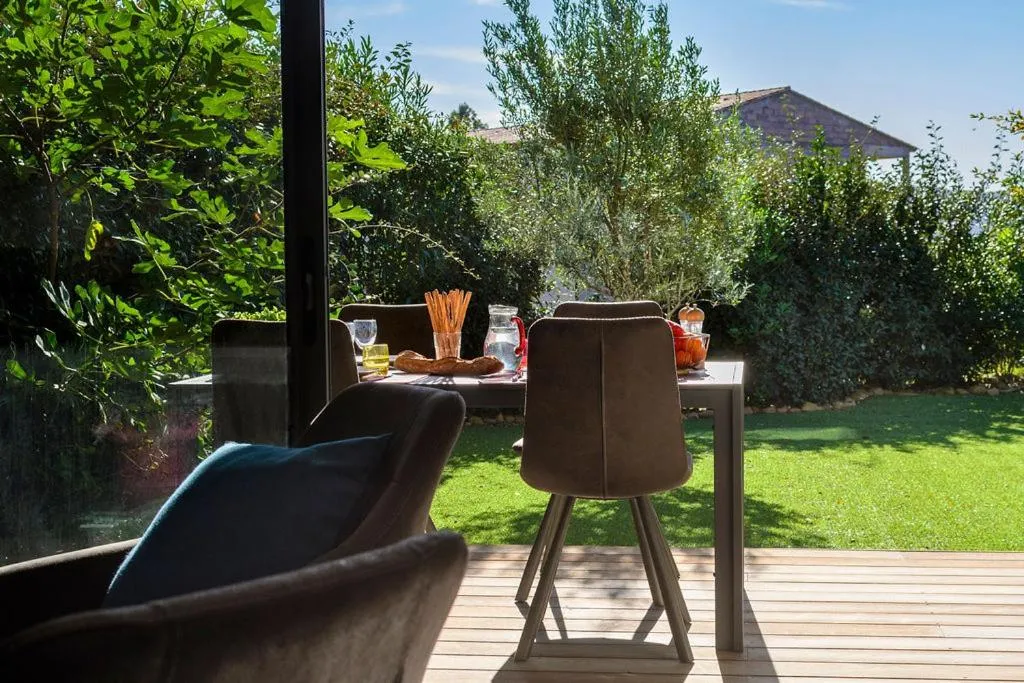Hotel Calarossa Bay Resort, hotel in Porto-Vecchio