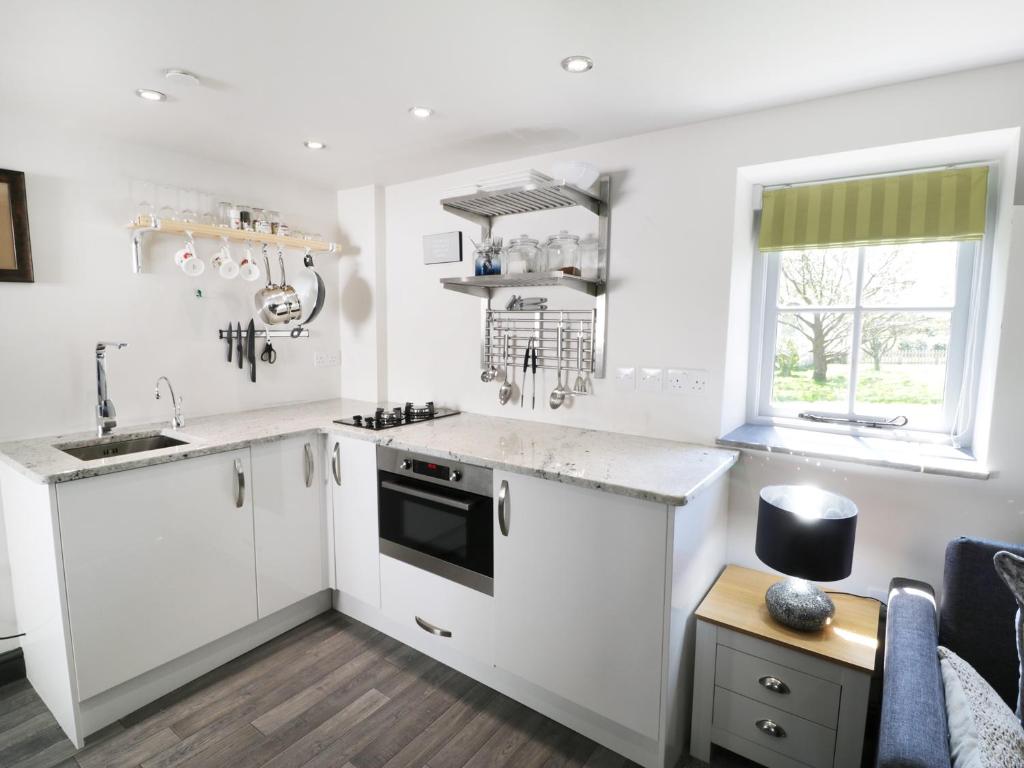 Owl Cottage, Llangian photo 6
