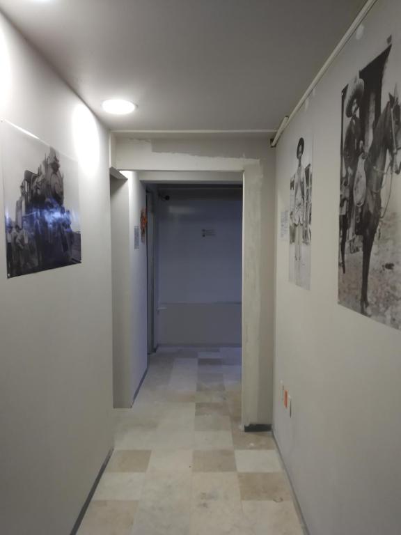 Alameda House photo