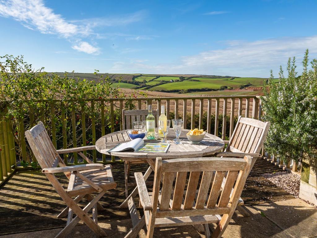 164 Cumber Close, Kingsbridge