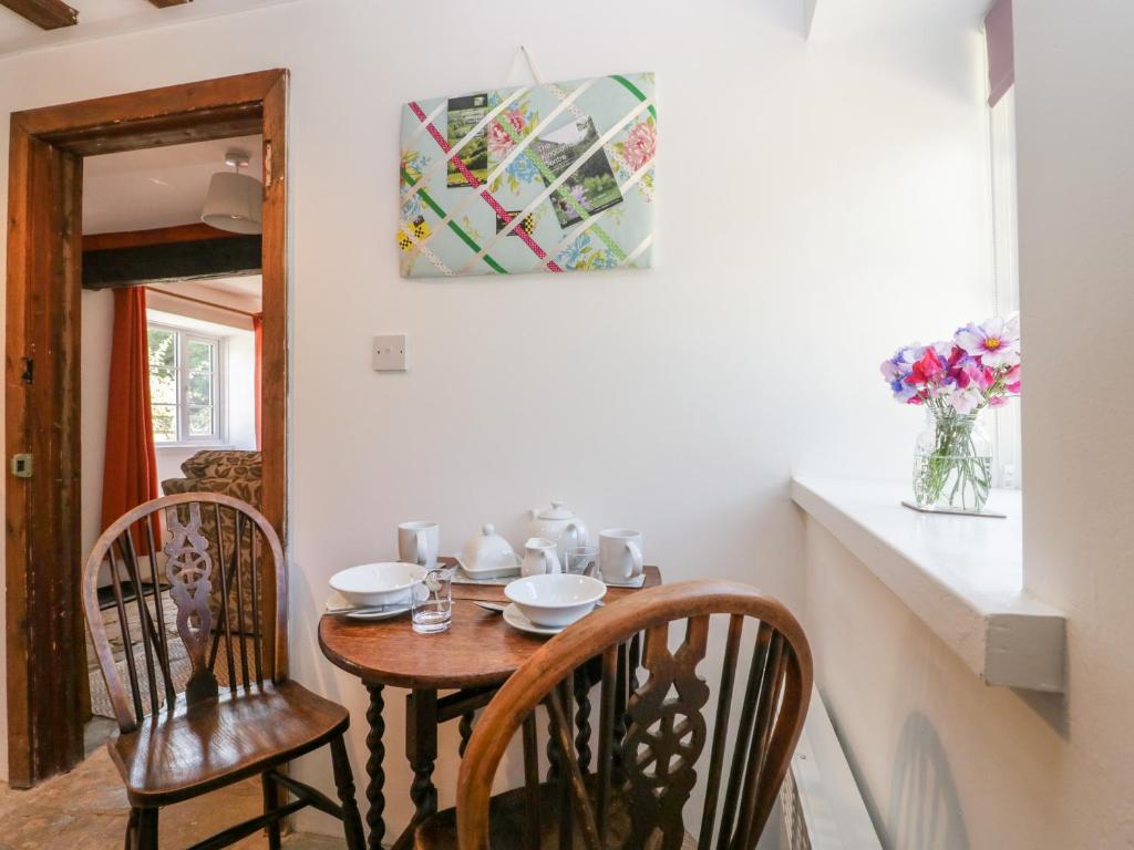 Pound Cottage, Dorchester photo 8