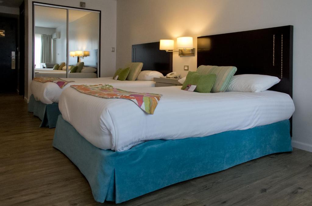 스탠다드 트윈룸 - 정원 전망