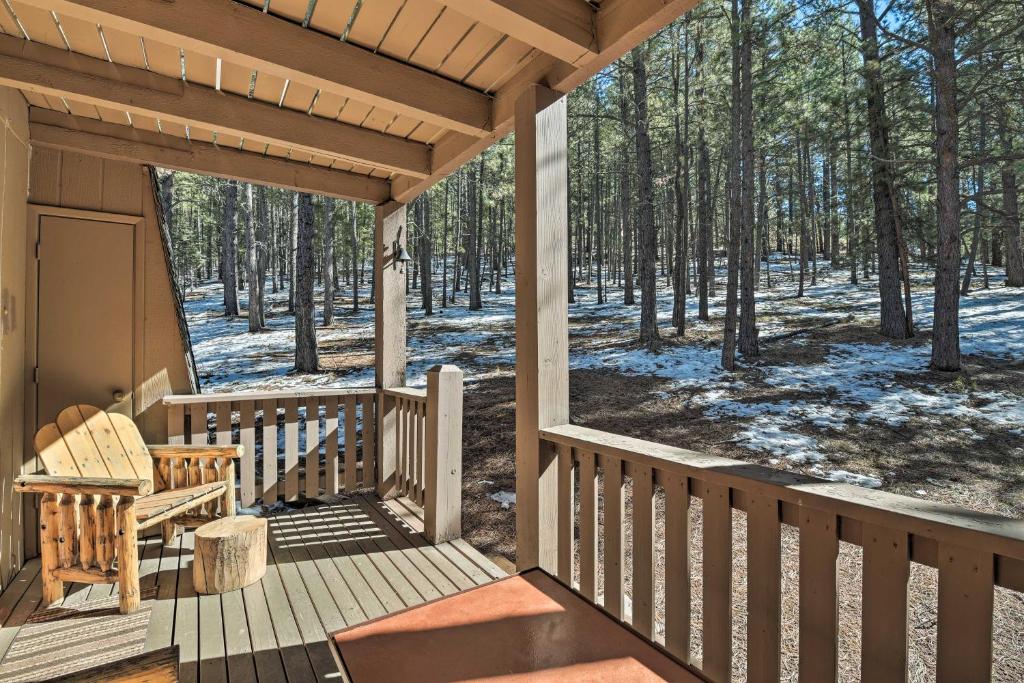 Rustic Condo with Patio Walk to Angel Fire Resort!, Angel Fire