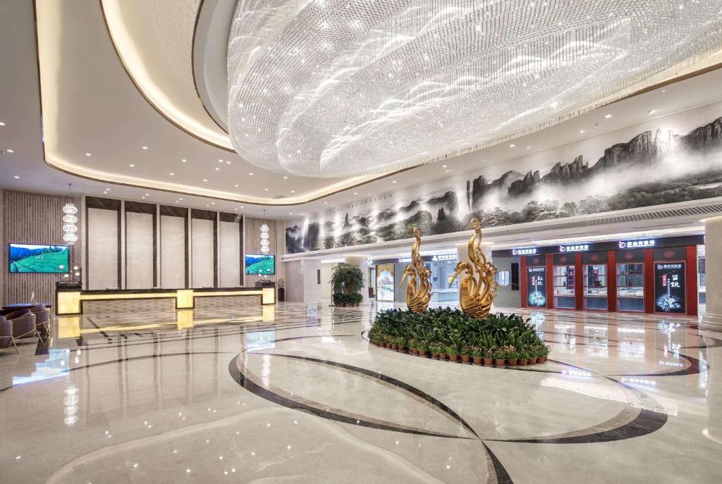 Ramada Plaza by Wyndham Enshi photo