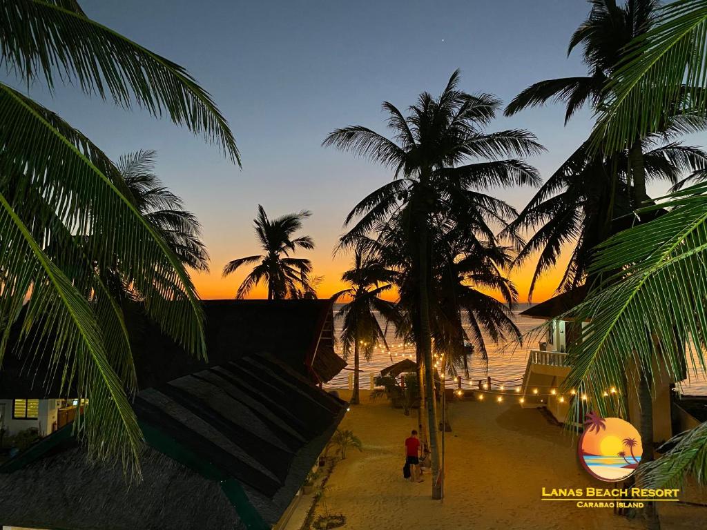 Lanas Beach Resort ガーデン