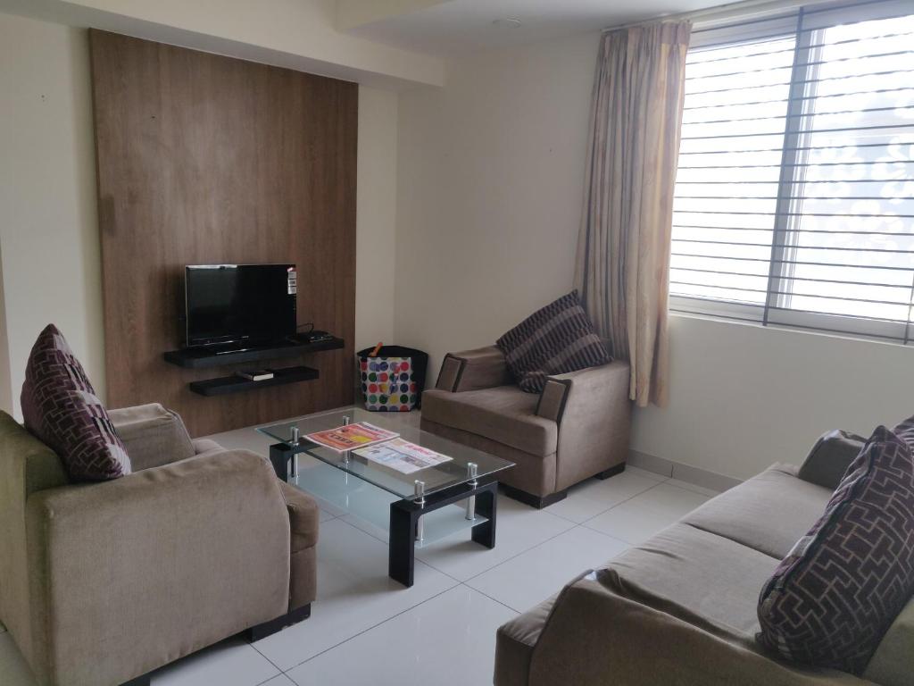 Suvarna Compact — Hotel in Mysore