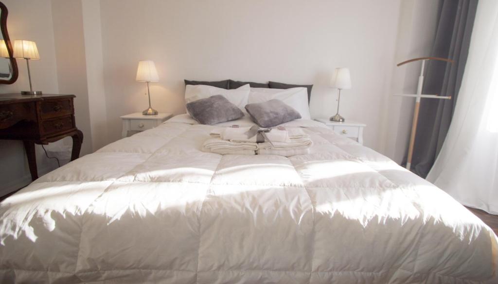 Oleiros Rooms City Center photo