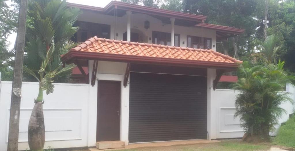 Philanka Jinapala Suites photo