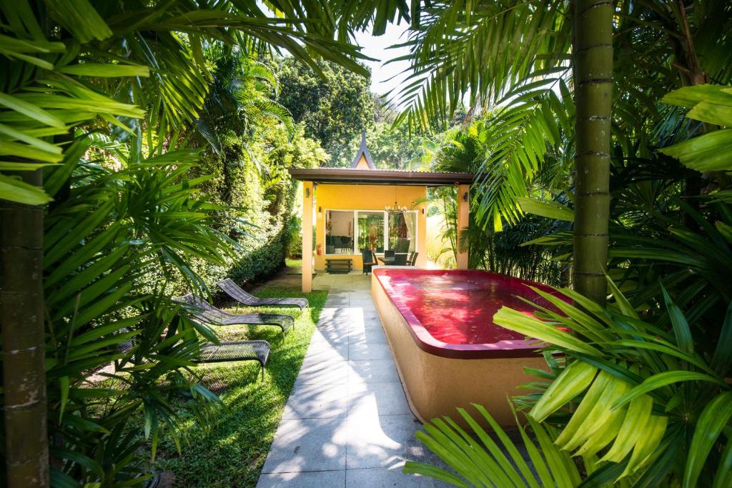 Red Sunset Private Pool Villa - Hotel Managed photo