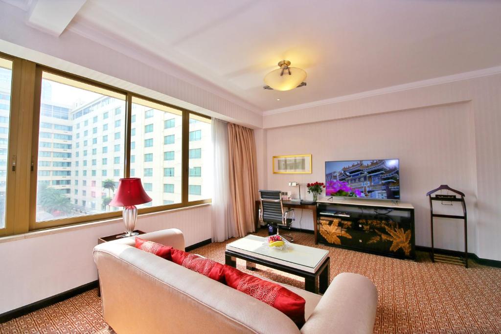 บริการและสิ่งอำนวยความสะดวก