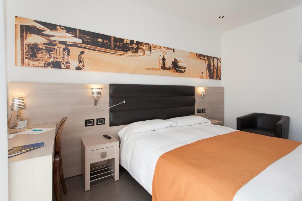 Hotel Adlon — Hotel rooms in Jesolo, Veneto