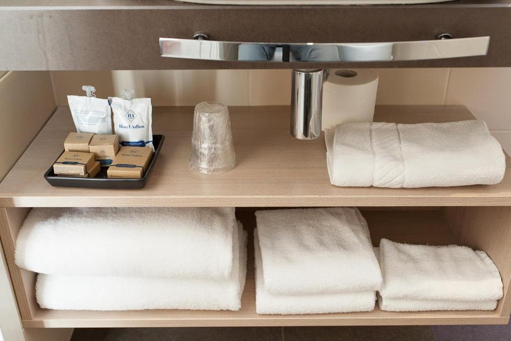 Hotel Adlon — Hotel rooms in Jesolo, Veneto
