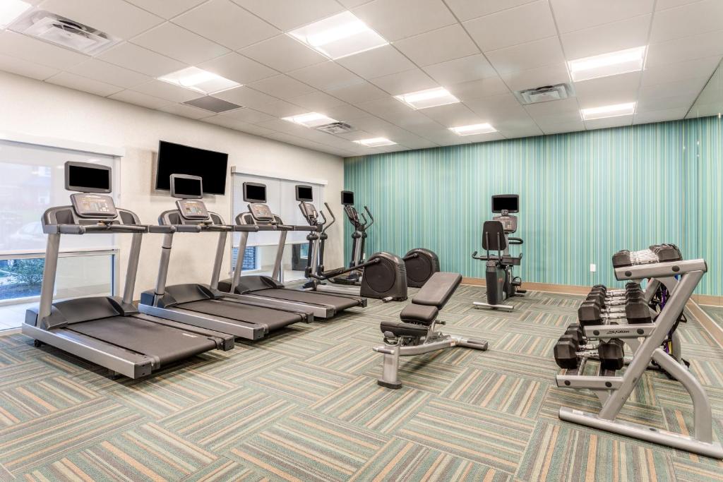 Holiday Inn Express And Suites Florence - Cincinnati Airport photo