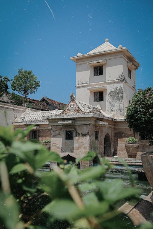 Griya Suryo Wijilan