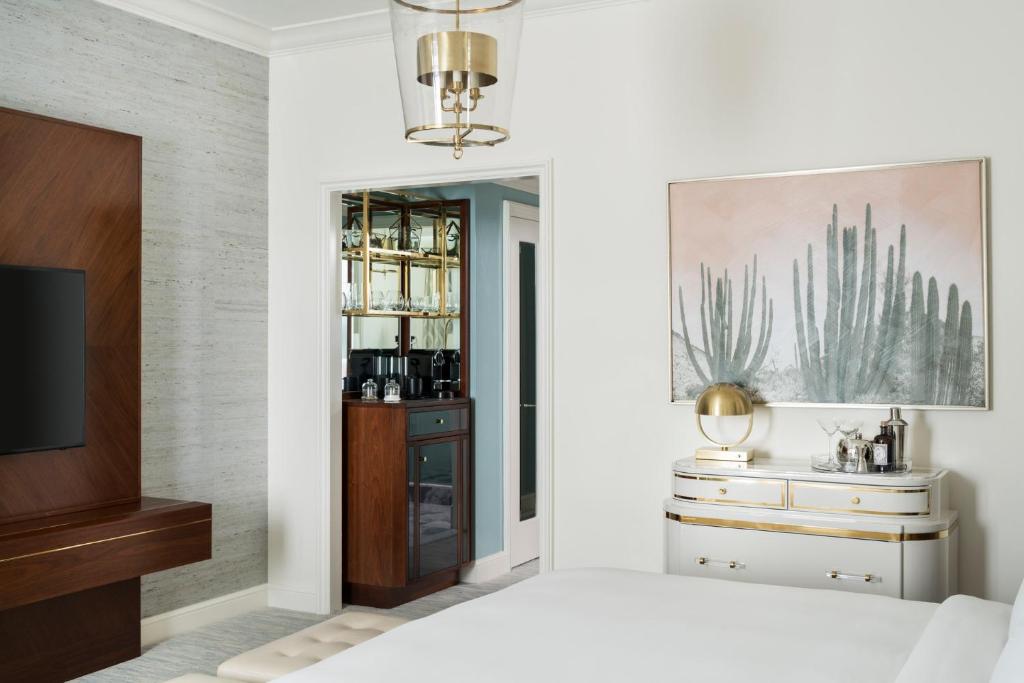 Four Seasons Hotel Westlake Village photo