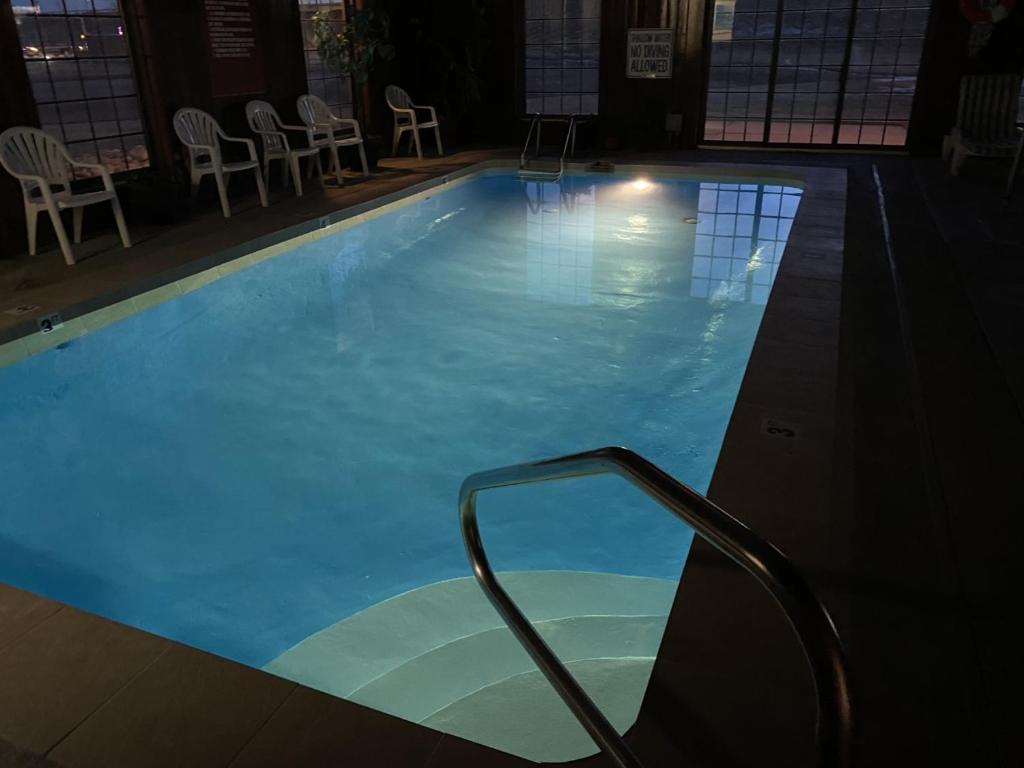 Budget Inn Express photo
