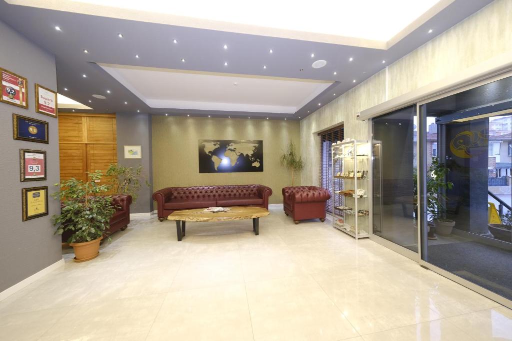 leto city hotel photo